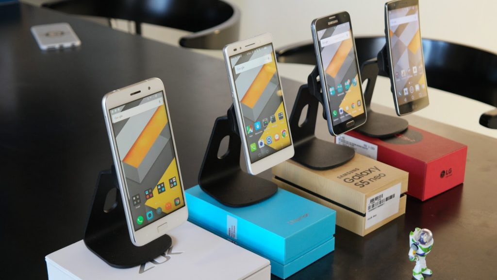 che-telefono-comprare-con-299-euro-il-confronto