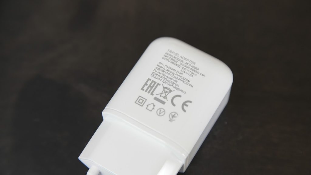 lg-v10-italia-vs-v10-usa-flash-review