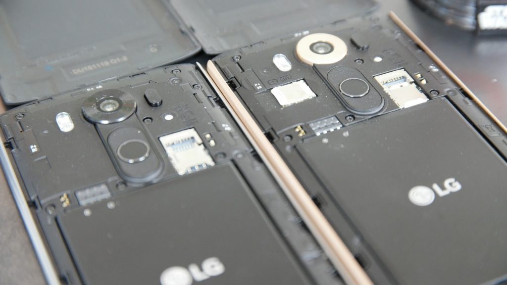 lg-v10-italia-vs-v10-usa-flash-review