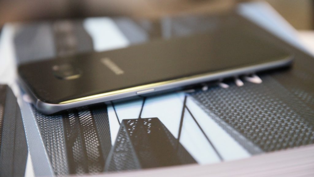 samsung-galaxy-s7-e-s7-edge-anteprima