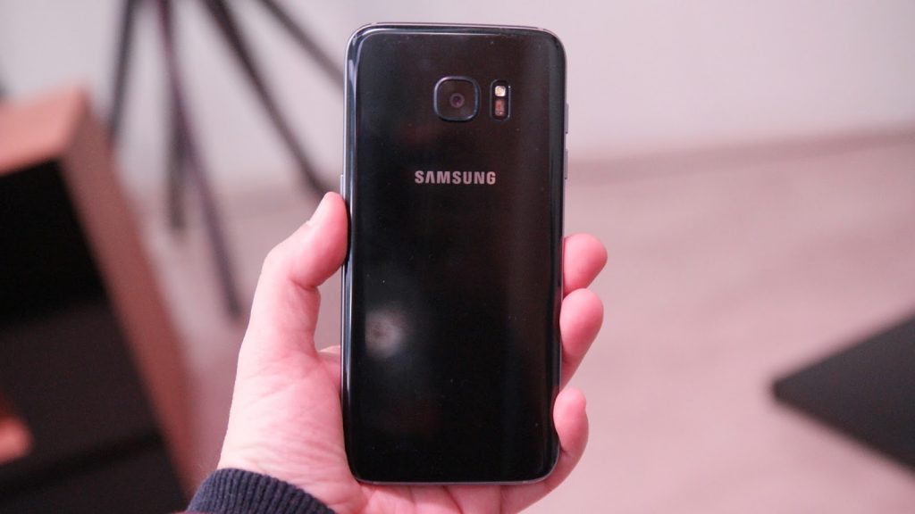 samsung-galaxy-s7-e-s7-edge-anteprima