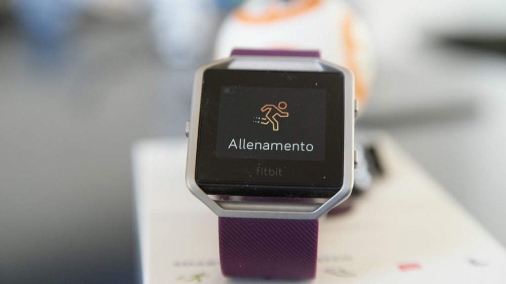 fitbit-blaze-non-male-ma-non-lo-capisco-recensione