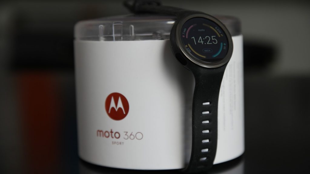 moto-360-sport-e-le-app-fitness-android-wear-la-recensione