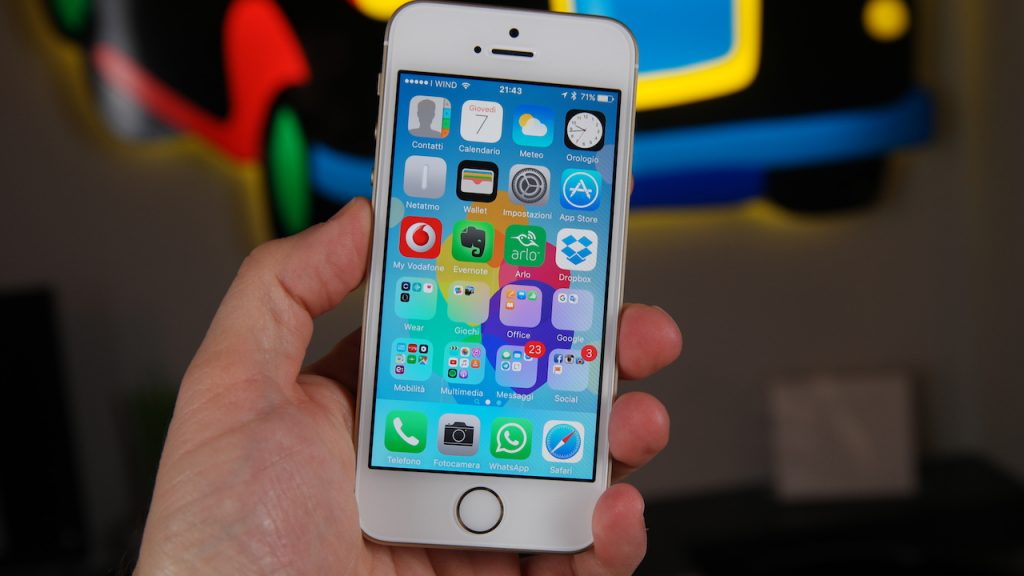 apple-iphone-se-la-recensione