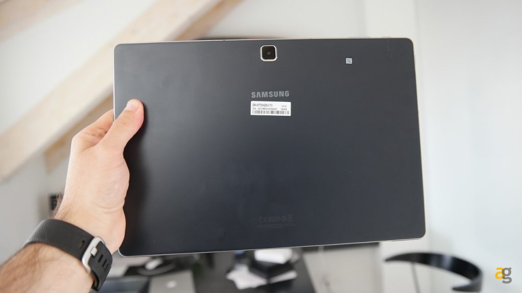 galaxy-tab-pro-s-recensione-alfa-romeo-giulia