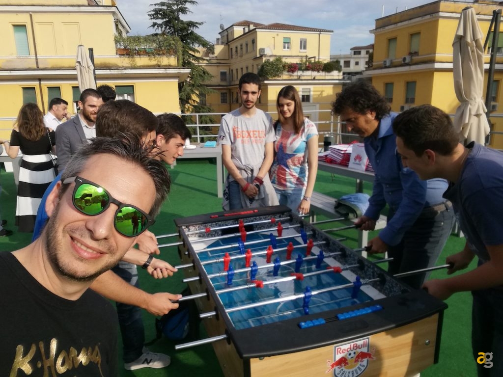 huawei-risponde-alle-vostre-domande-deliveroo-offre-laperitivo