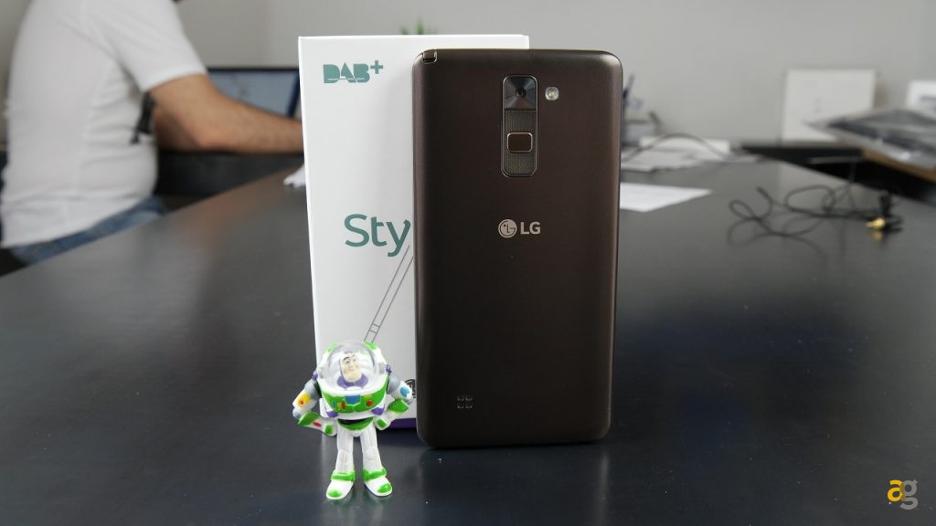 lg-stylus-2-la-recensione