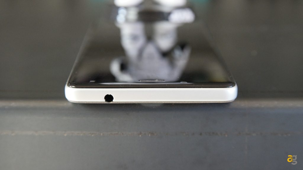 wiko-ufeel-la-recensione