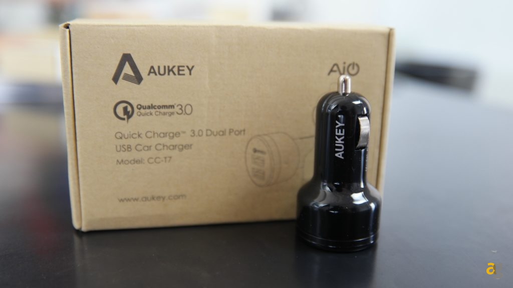 lo-scatolone-aukey-un-sacco-di-gadget-recensione