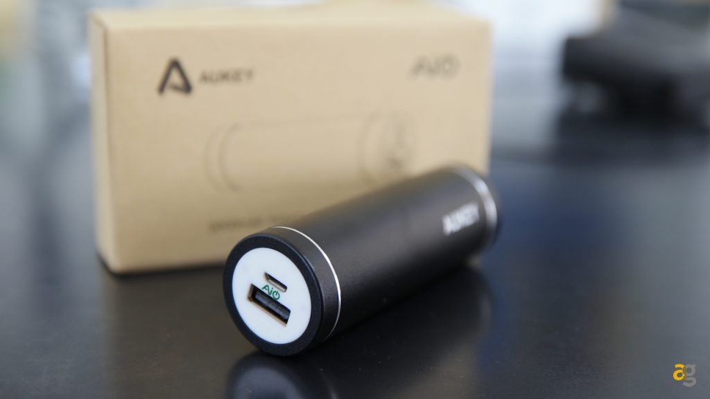 lo-scatolone-aukey-un-sacco-di-gadget-recensione
