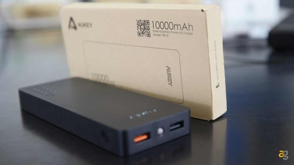 lo-scatolone-aukey-un-sacco-di-gadget-recensione