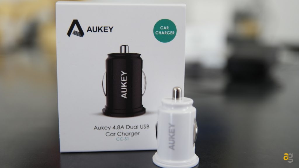 lo-scatolone-aukey-un-sacco-di-gadget-recensione