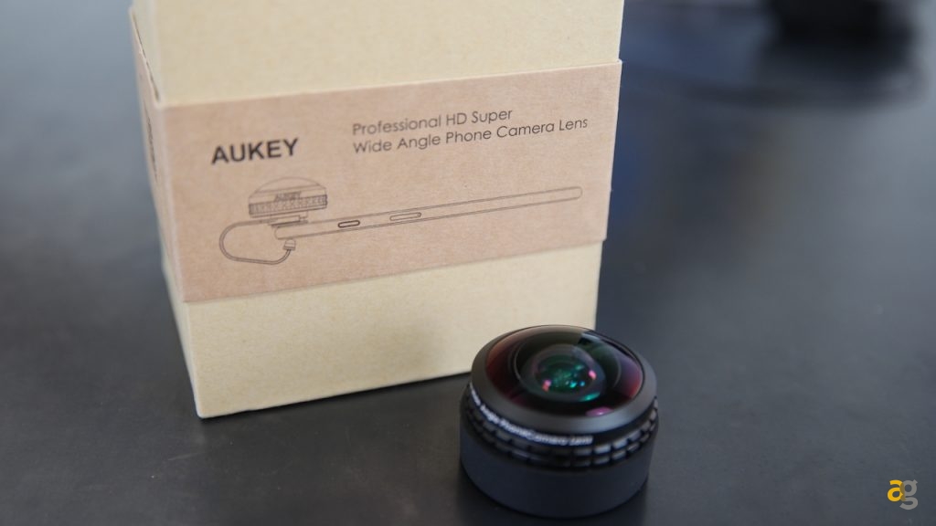 lo-scatolone-aukey-un-sacco-di-gadget-recensione