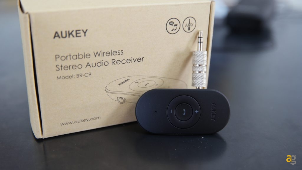 lo-scatolone-aukey-un-sacco-di-gadget-recensione