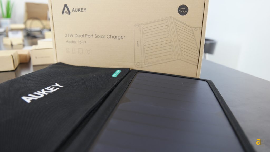 lo-scatolone-aukey-un-sacco-di-gadget-recensione