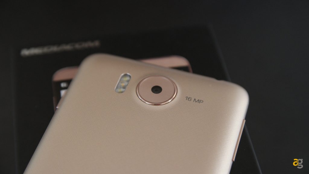 mediacom-phonepad-duo-x555u-la-recensione