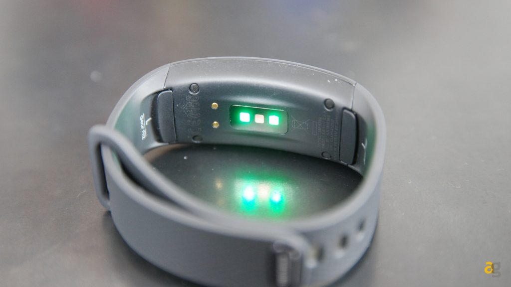 gear-fit-2-la-recensione