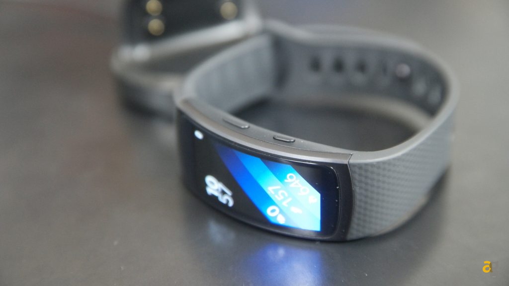 gear-fit-2-la-recensione