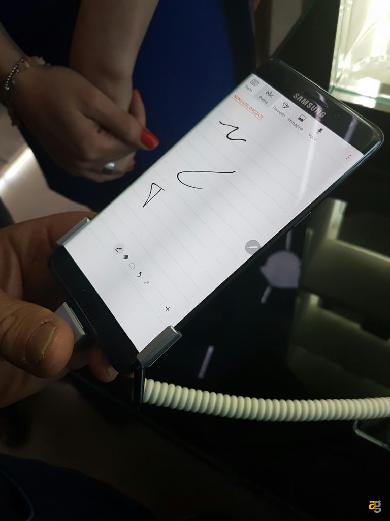 samsung-galaxy-note-7-lunpaking-di-milano