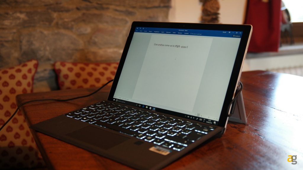 microsoft-surface-4-e-anniversary-update-recensione