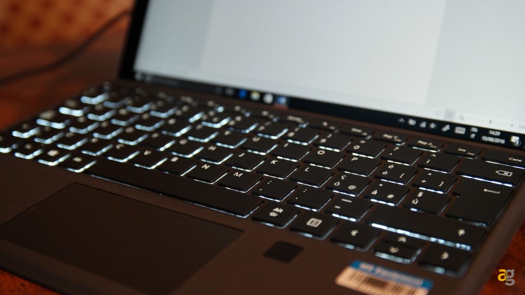 microsoft-surface-4-e-anniversary-update-recensione