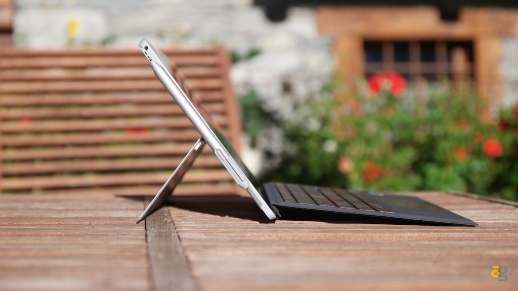 microsoft-surface-4-e-anniversary-update-recensione