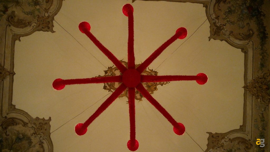 contraste-milano-stelle-subito