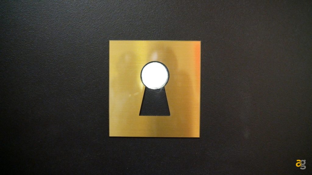 contraste-milano-stelle-subito