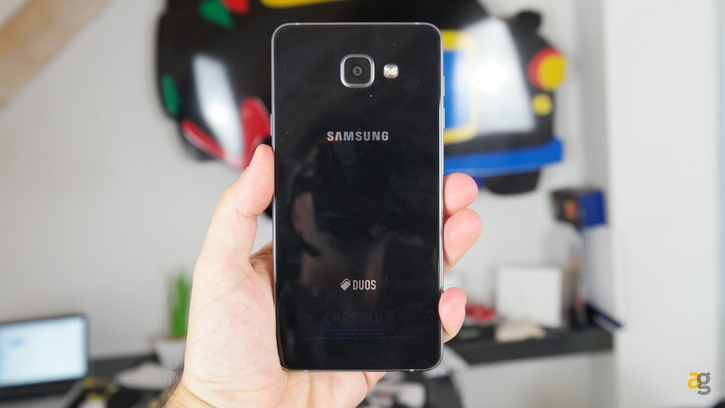 samsung-galaxy-a7-2016-recensione