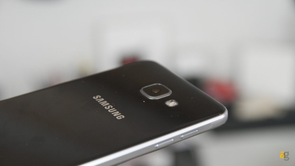 samsung-galaxy-a7-2016-recensione