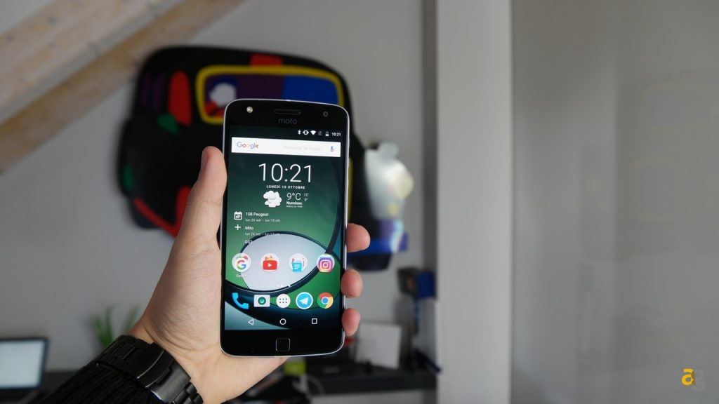 lenovo-moto-z-play-mods-proiettore-recensione