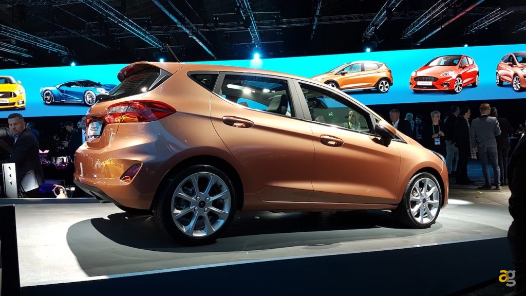 nuova-ford-fiesta-galaxy-s3-cyanogenmod