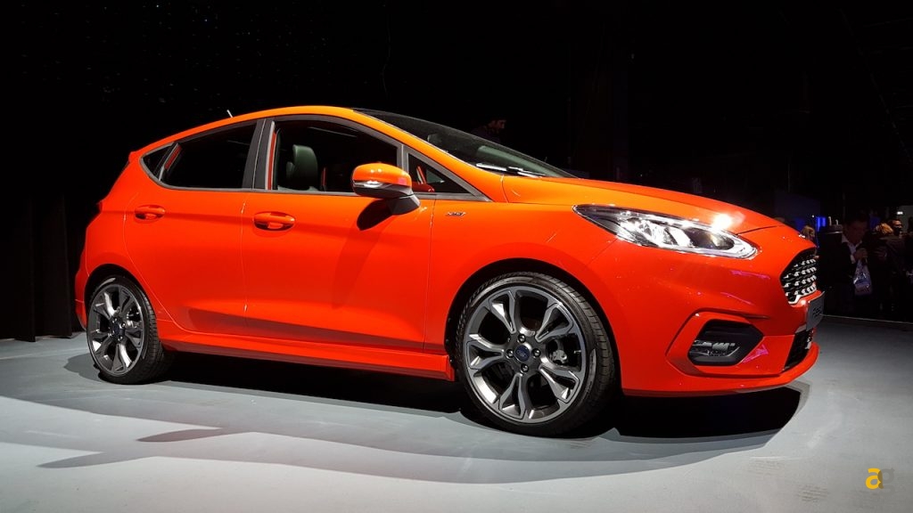 nuova-ford-fiesta-galaxy-s3-cyanogenmod