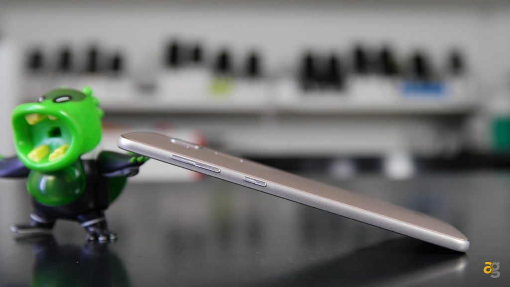 asus-zenfone-3-deluxe-recensione