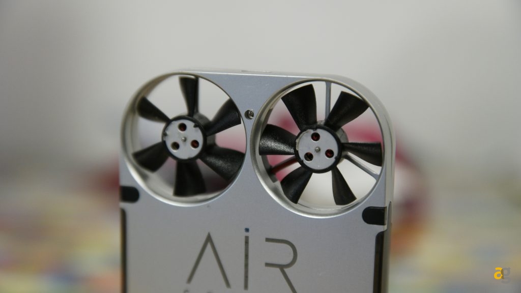 airselfie-minidrone-smartphone-anteprima