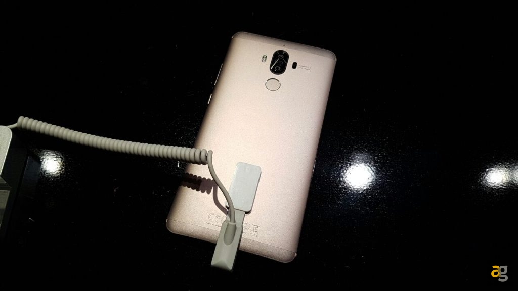 anteprima-huawei-mate-9-e-mate-9-porsche-design