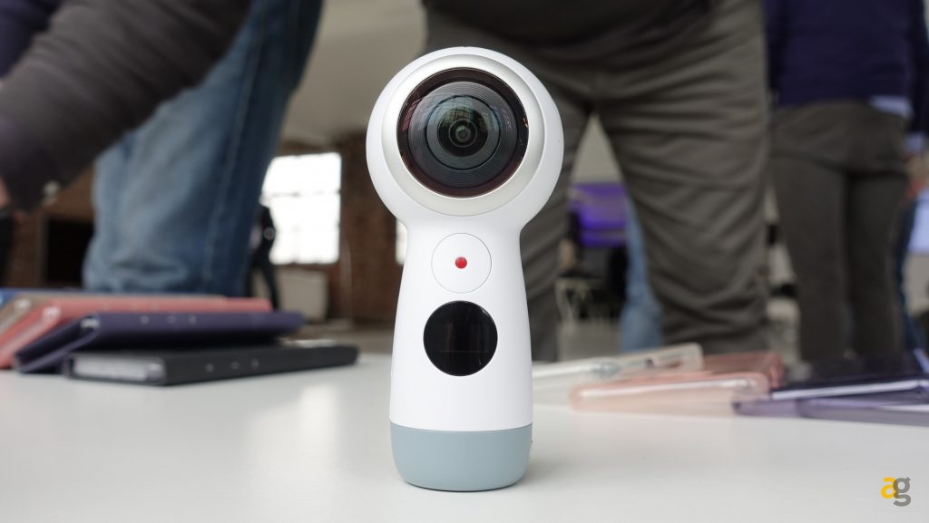 accessori-samsung-galaxy-s8-nuova-gear-360