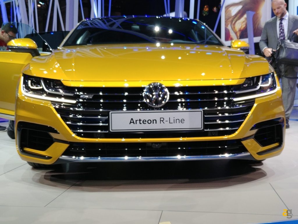 anteprima-al-quadrato-vw-arteon-con-lg-g6