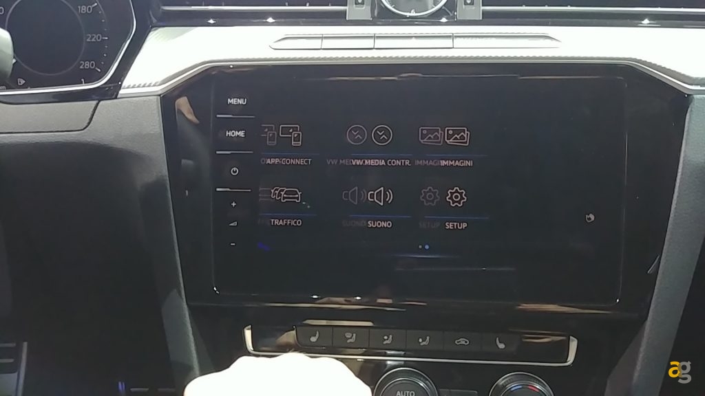 anteprima-al-quadrato-vw-arteon-con-lg-g6