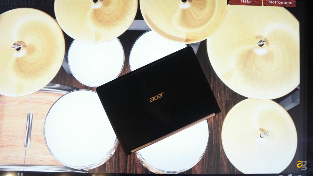recensione-acer-swift-7