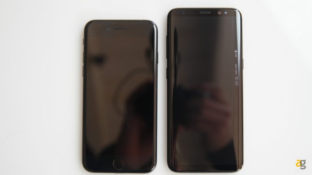 confronto-galaxy-s8-iphone-7