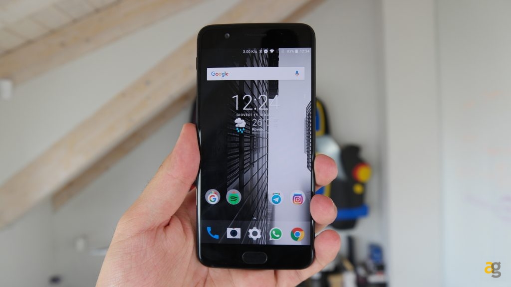 recensione-oneplus-5