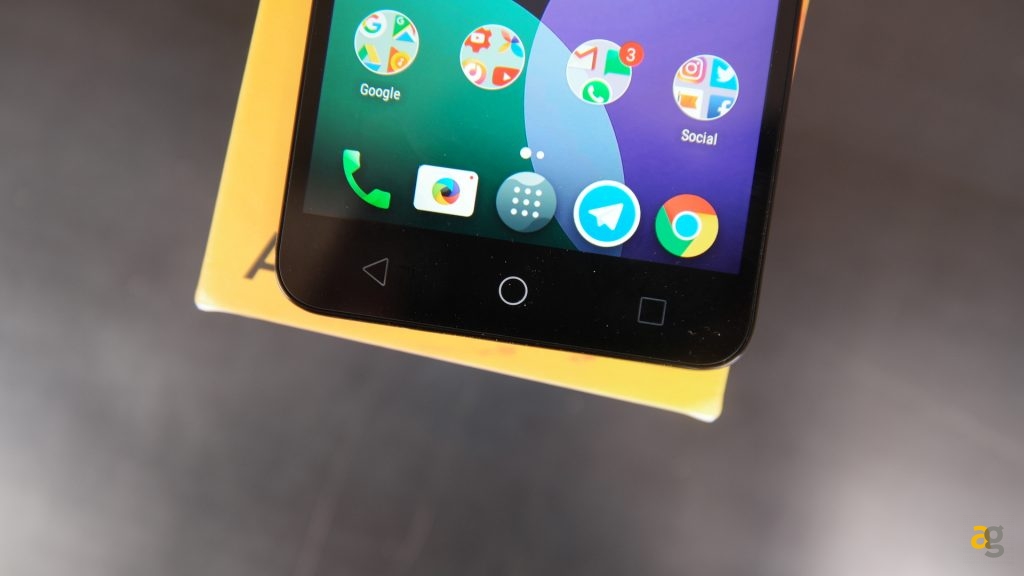 recensione-alcatel-a5-led-discoteca