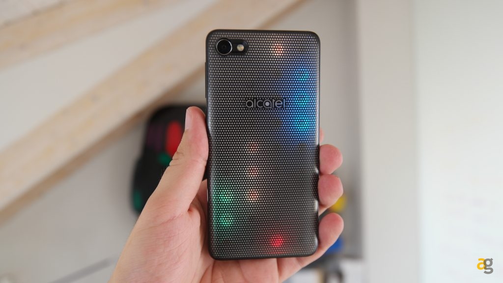 recensione-alcatel-a5-led-discoteca
