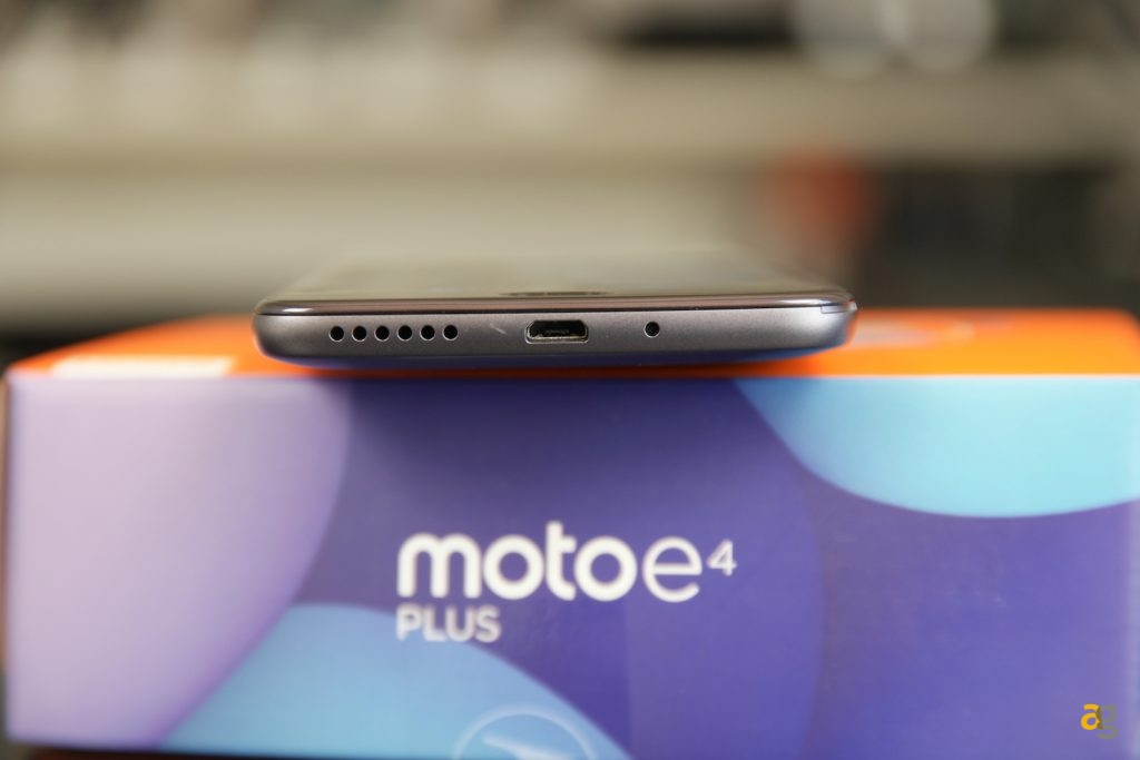 recensione-moto-e4-plus
