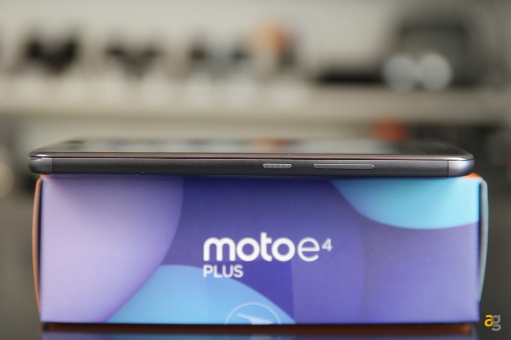 recensione-moto-e4-plus