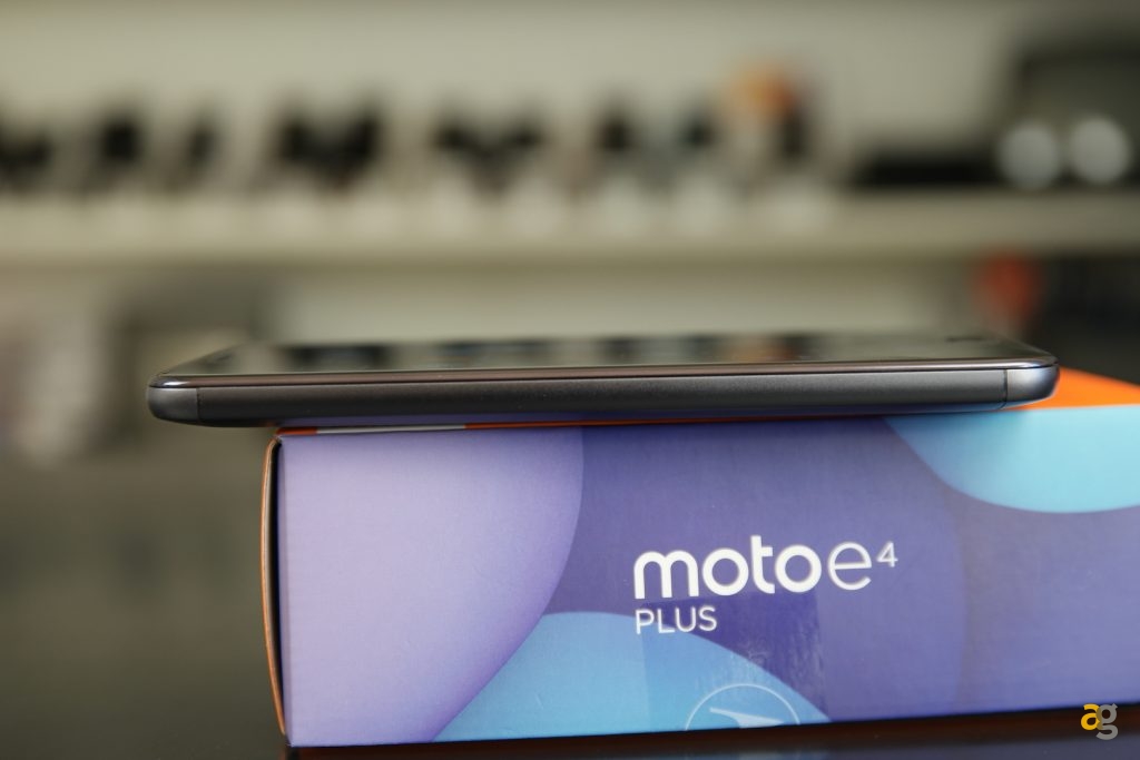 recensione-moto-e4-plus