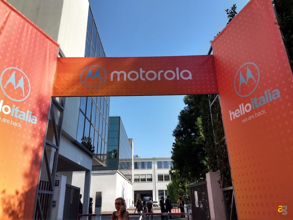 recensione-moto-z2-play