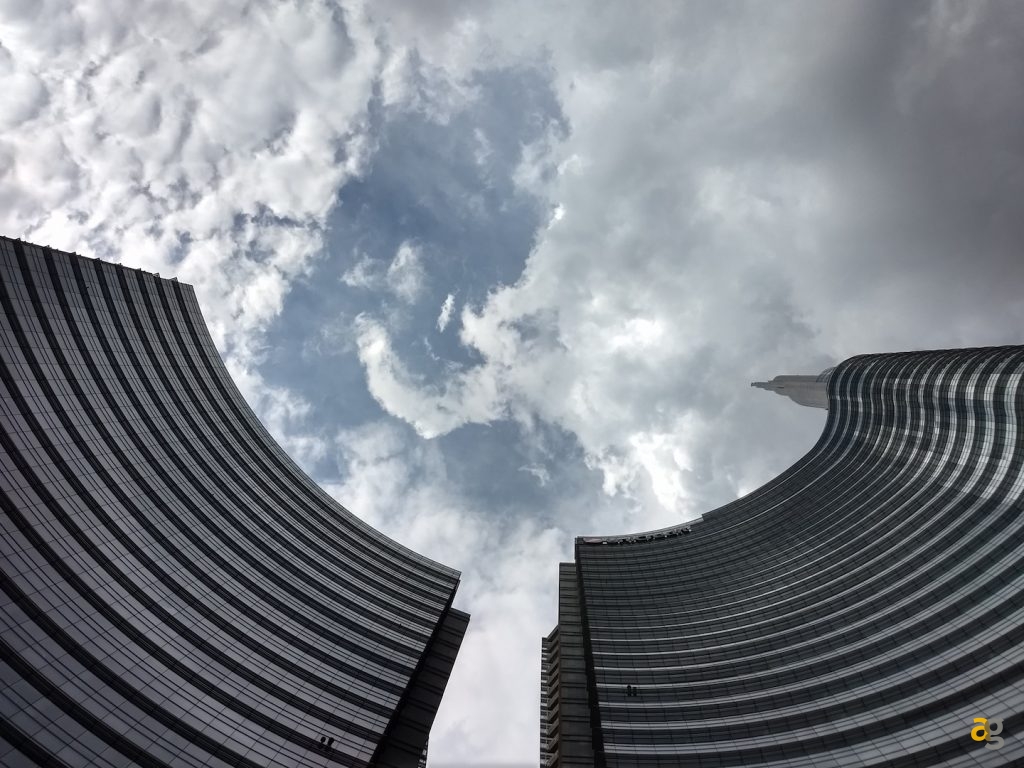 recensione-moto-z2-play