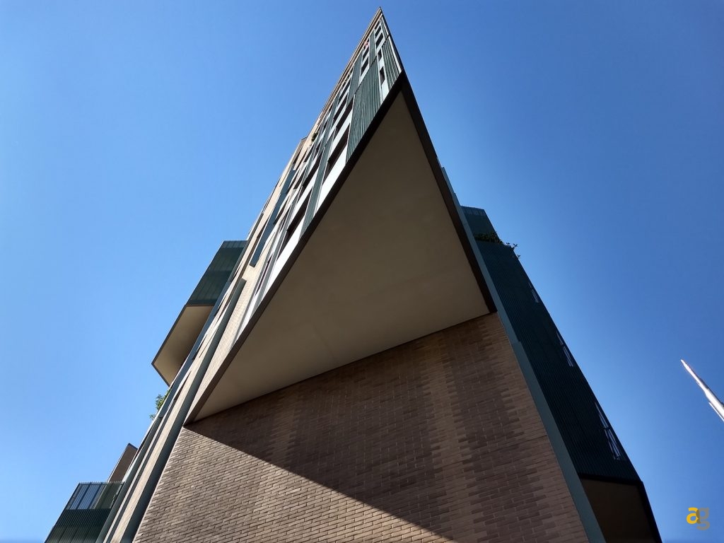 recensione-moto-z2-play